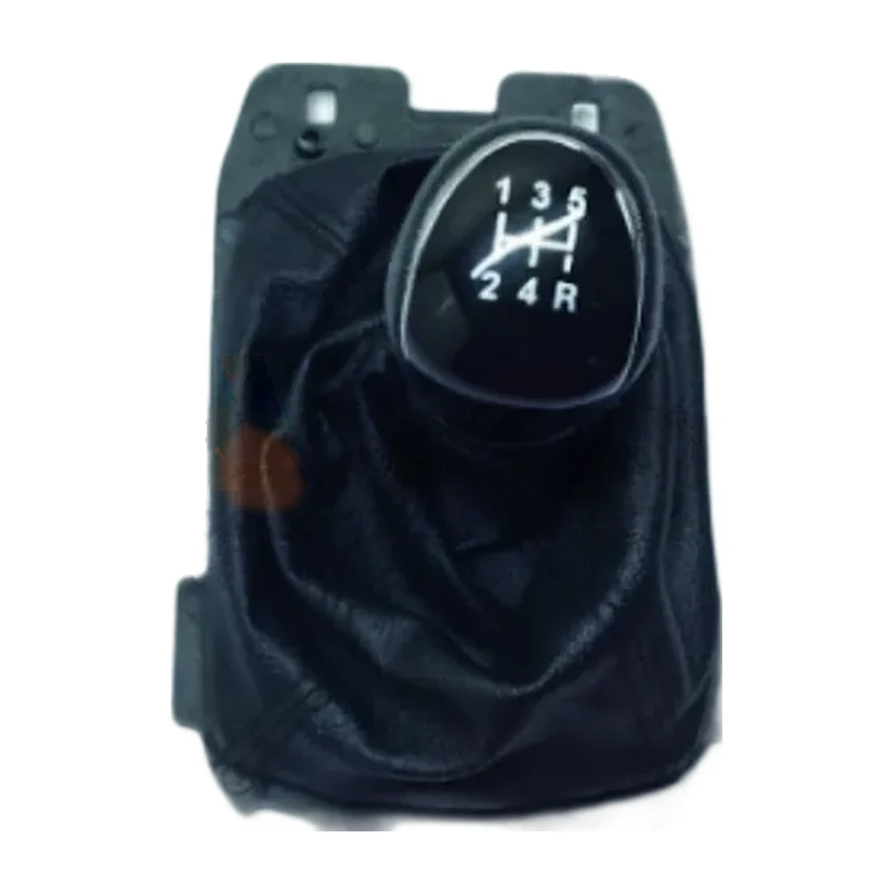 ECOSPORTS 2013 - 18 GEAR KNOB N COVER